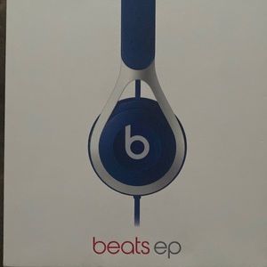 Brand new never used beat ep wired headphones